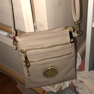 Crossbody purse with adjustable strap